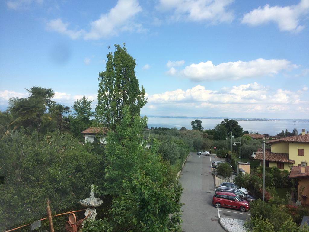 Hotel La Pergola Moniga del Garda Buitenkant foto