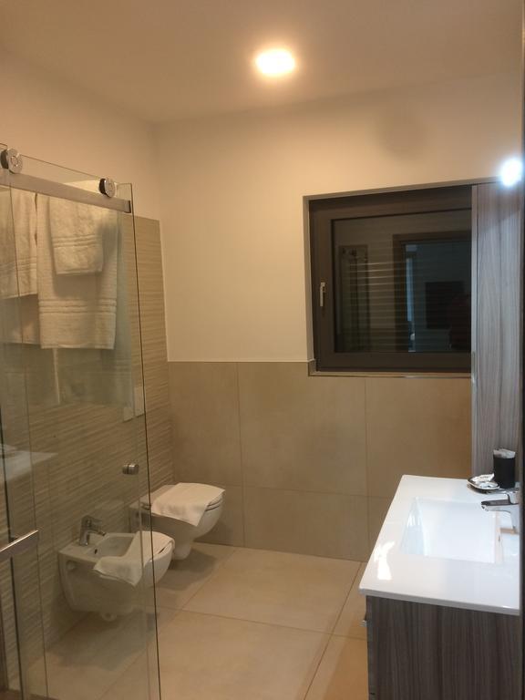 Hotel La Pergola Moniga del Garda Buitenkant foto