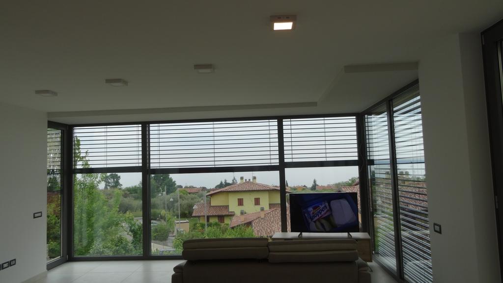 Hotel La Pergola Moniga del Garda Buitenkant foto