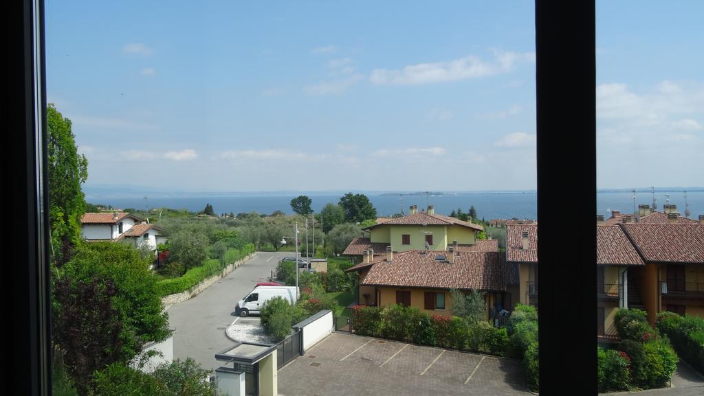 Hotel La Pergola Moniga del Garda Buitenkant foto