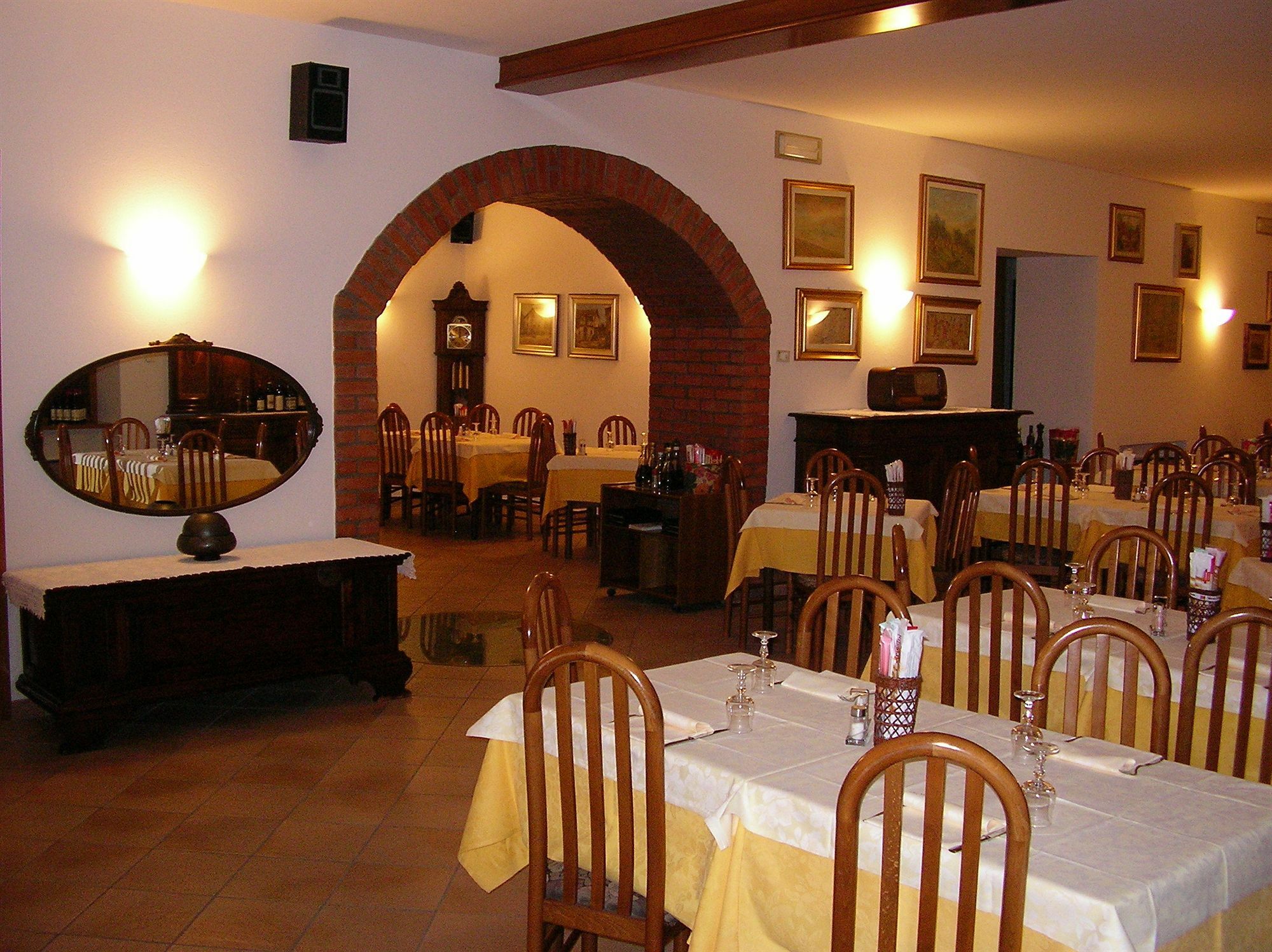 Hotel La Pergola Moniga del Garda Buitenkant foto